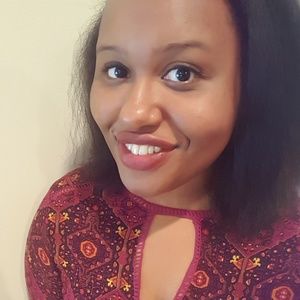 Meet your Posher, Jasmine